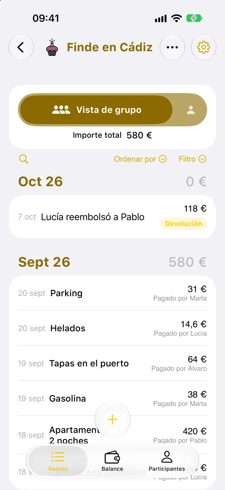 Lista de gastos del finde en Cádiz: arriba, Lucía reembolsó a Pablo, 118 €, con la etiqueta Devolución; el importe total sigue en 580 €