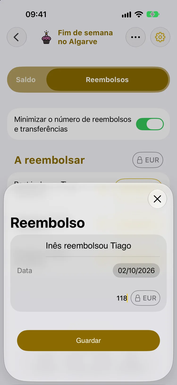 Janela de reembolso: a Inês reembolsou o Tiago, 118 €, com data de 02/10/2026, botão Guardar